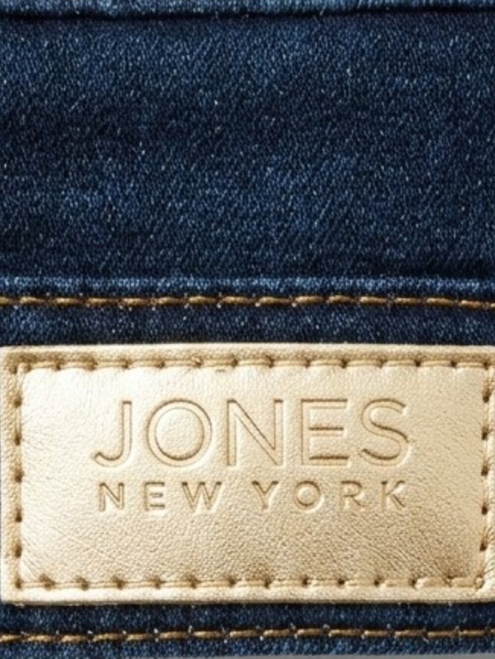16 Jones New York Signature Dark Wash Gold Button Hem Ankle Jeans - Picture 2 of 6